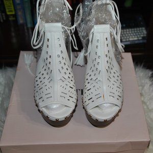 Just Fab " Lucien" Wedges